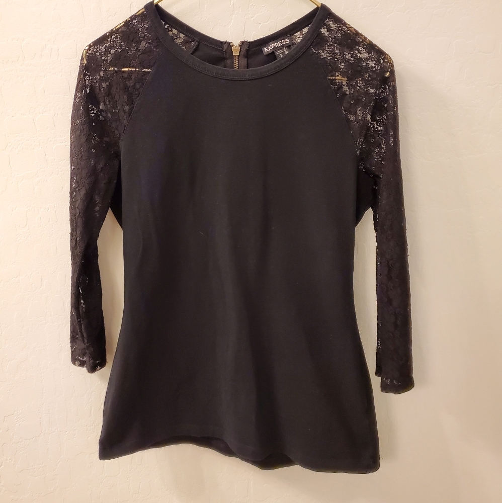 Express M Blouse